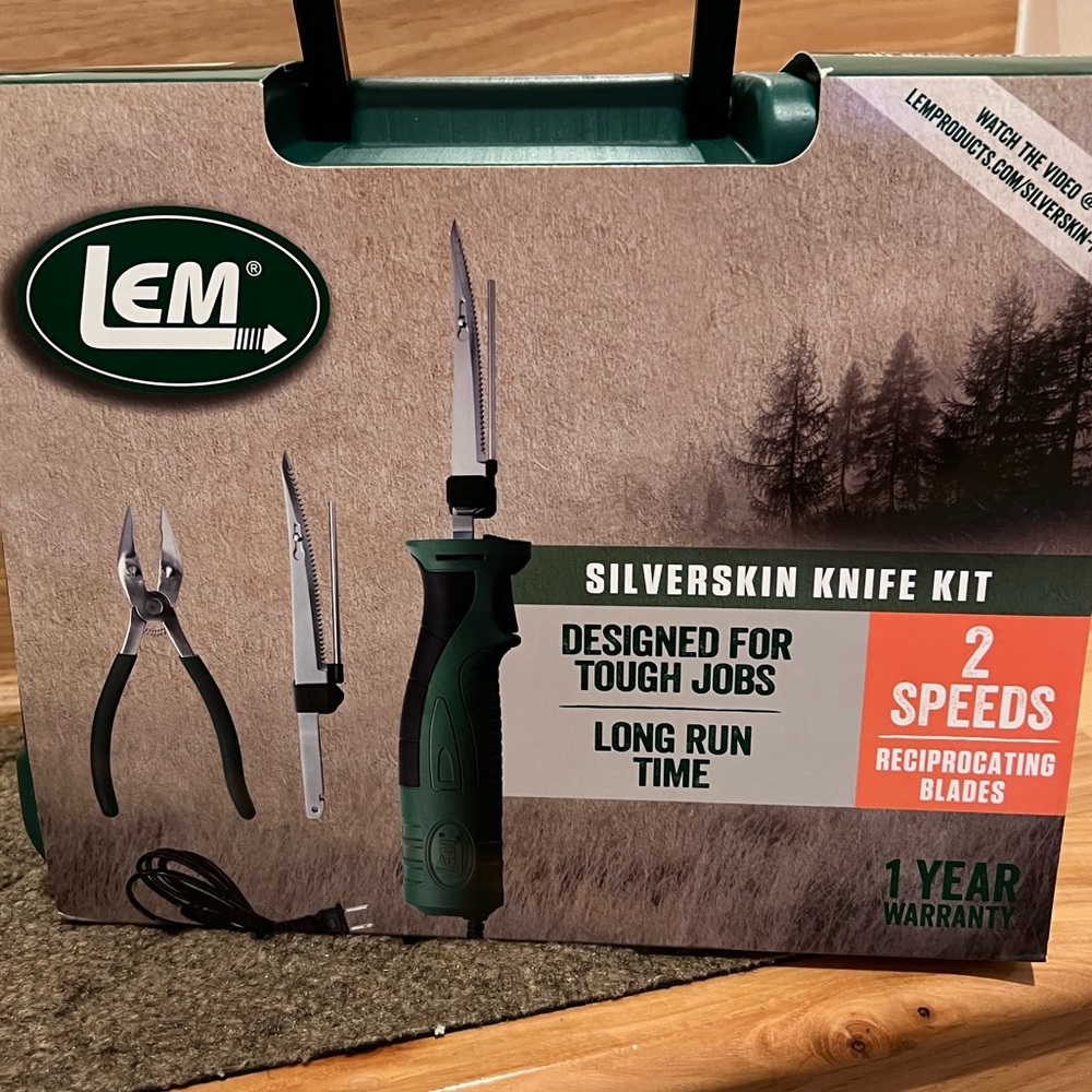 Versatile Silverskin Knife Kit